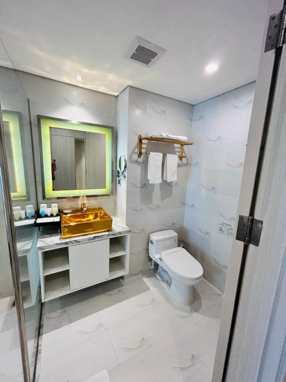דה נאנג Golden Apartment With Sea View מראה חיצוני תמונה